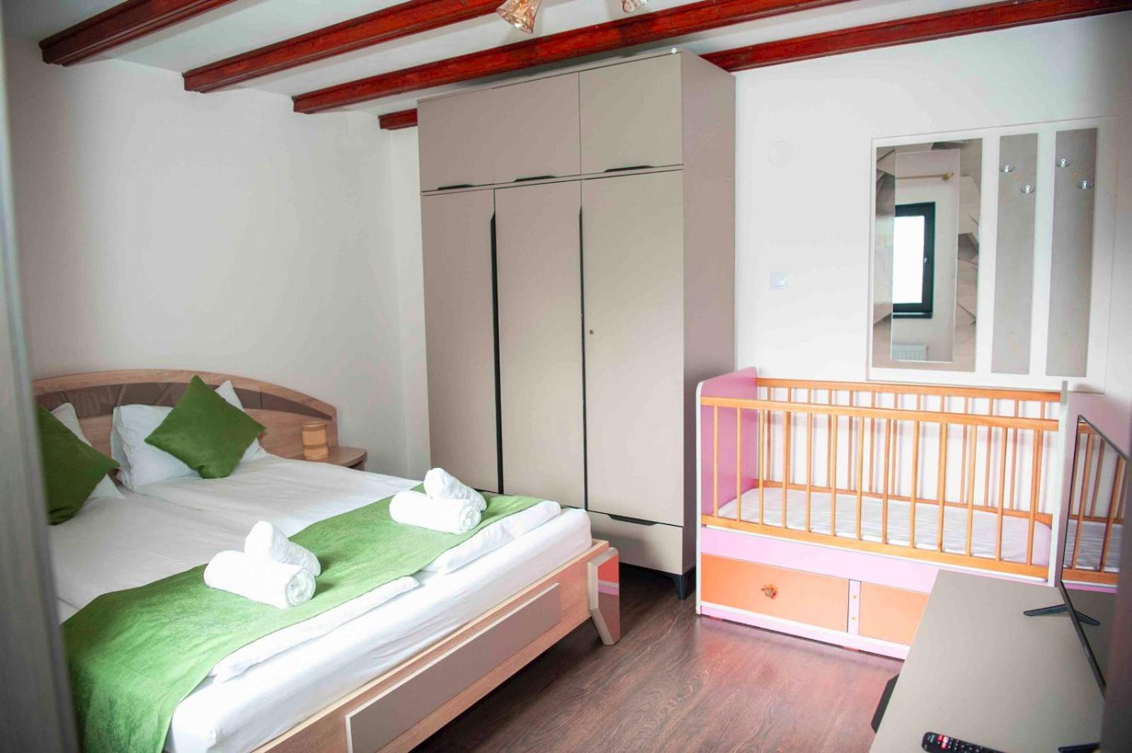 La Coti Villa Tărlungeni Buitenkant foto